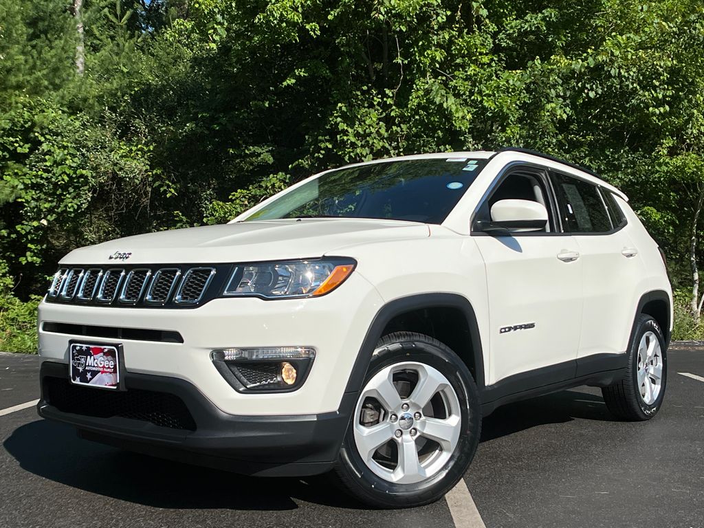 White Clearcoat 2018 Jeep Compass SUV / Crossover Four-Wheel Drive 9-Speed Automatic
