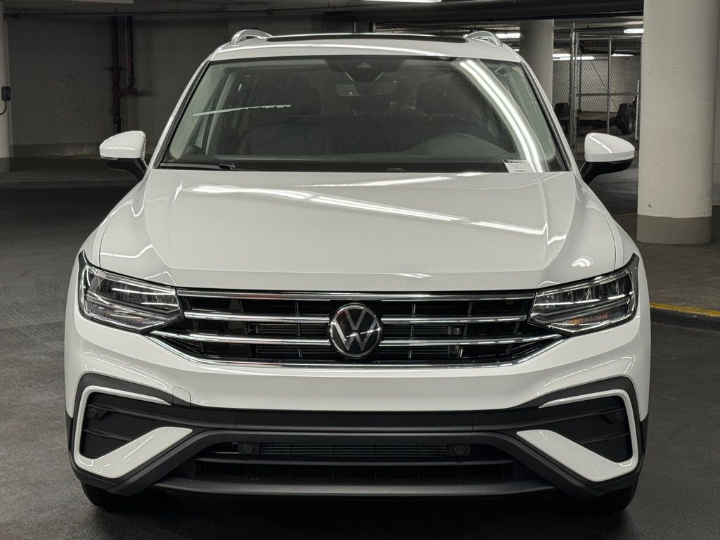 2024 Volkswagen Tiguan 2.0T SE 28