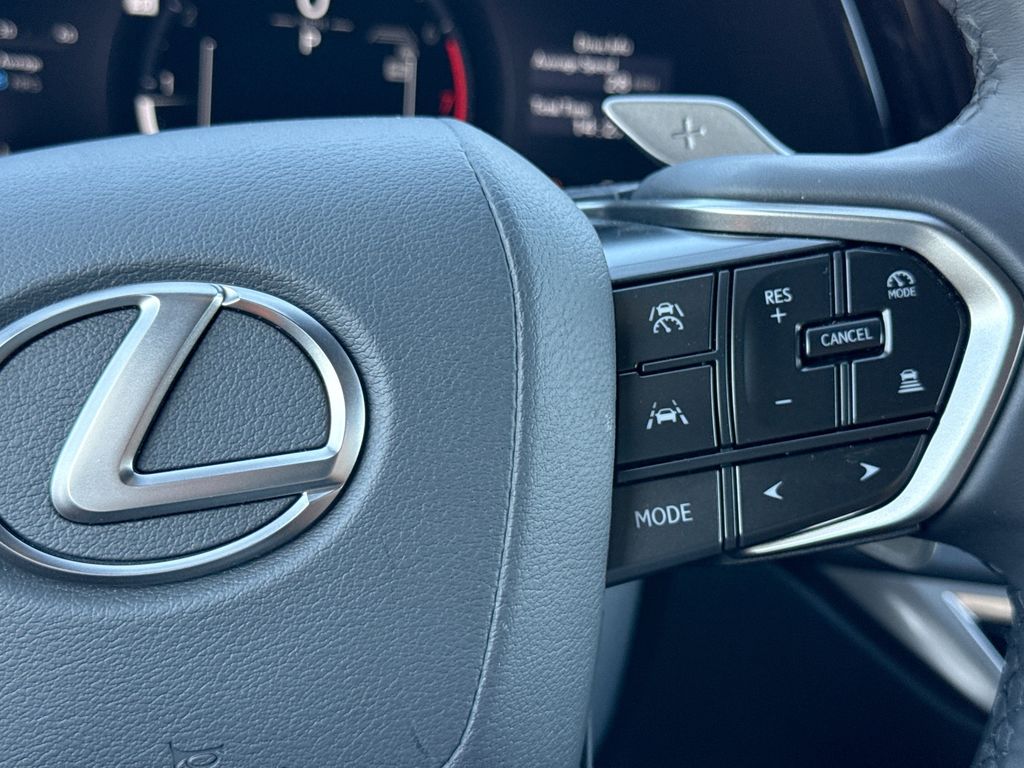 Thumbnail: 2026 Lexus RX - 27