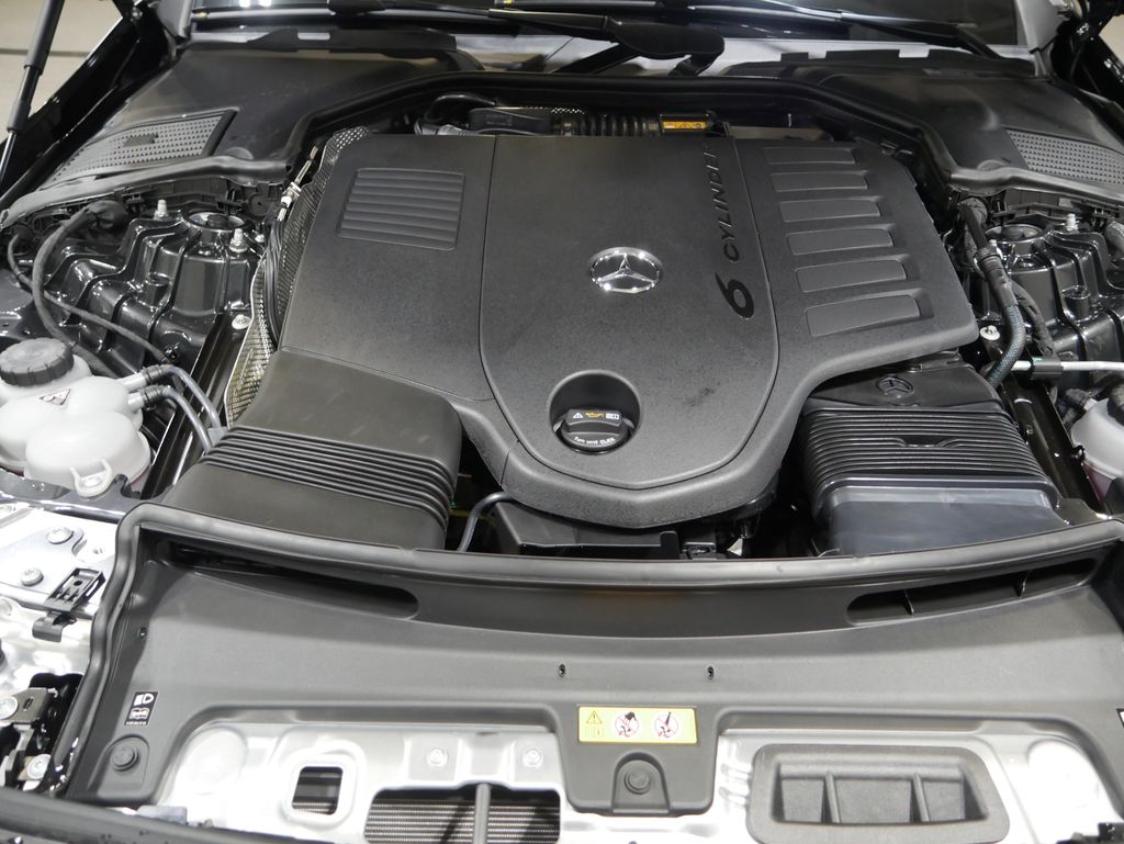 Thumbnail: 2026 Mercedes-Benz CLE - 10