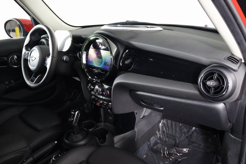 Thumbnail: 2024 MINI Cooper - 9