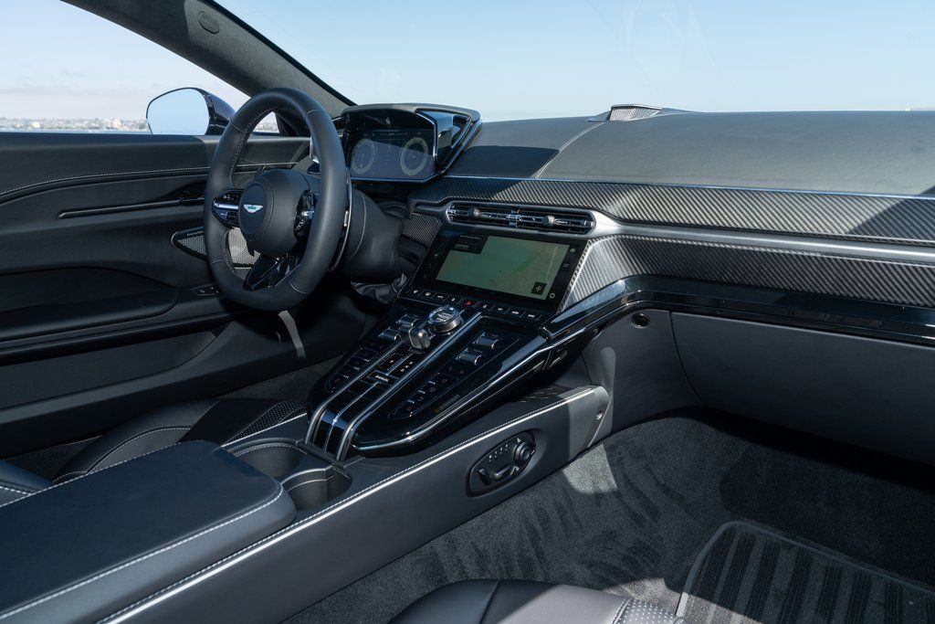 2026 Aston Martin Vantage Base - Photo 15