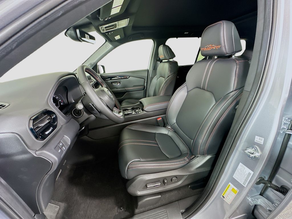 Thumbnail: 2025 Honda Pilot - 15