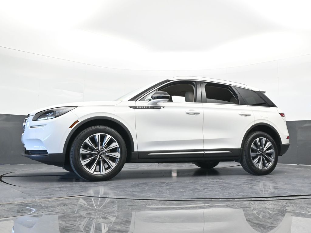 Used 2022 Pristine White Metallic Tri-Coat Lincoln Reserve image 62