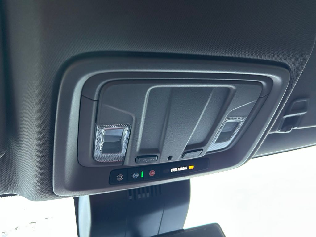 Thumbnail: 2022 Chevrolet Silverado 1500 - 28