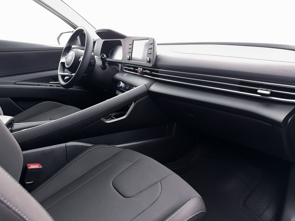 Thumbnail: 2026 Hyundai Elantra - 15