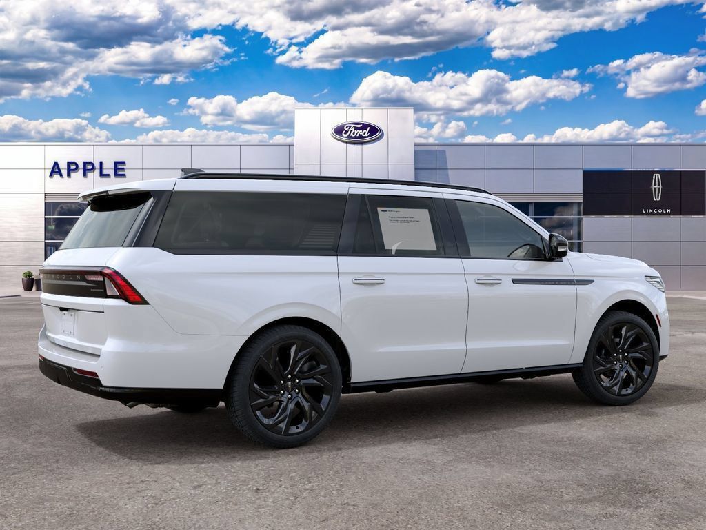 2027 Lincoln Navigator Reserve L