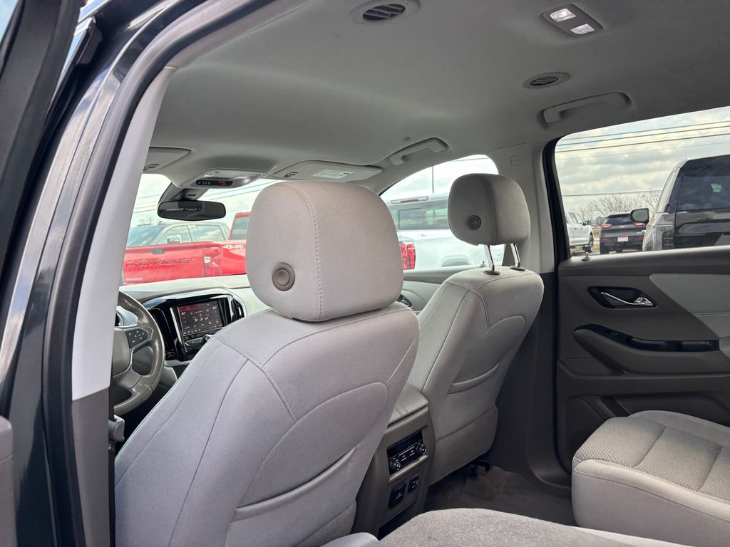 Used Car 2020 Chevrolet Traverse  Lt For Sale Under $30,000 In Austin, Texas