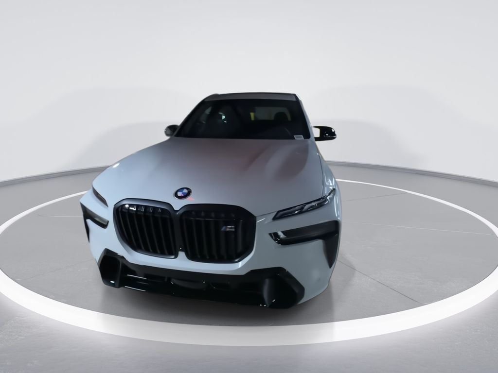 2025 BMW X7 M60i 3