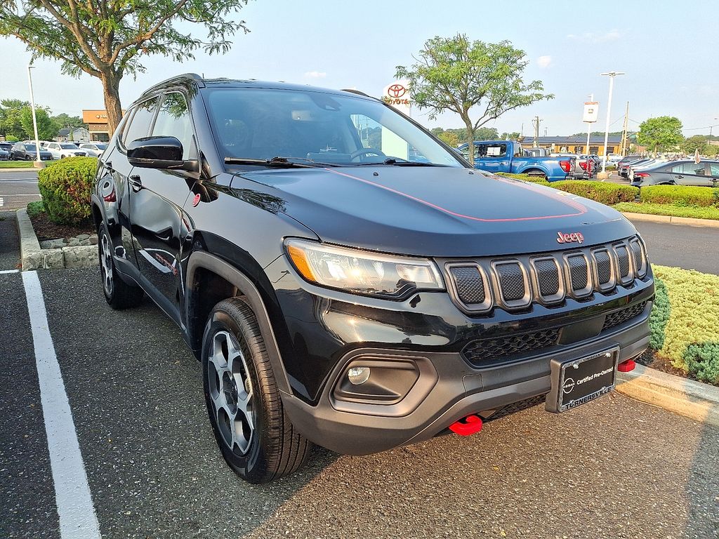Thumbnail: 2022 Jeep Compass - 3