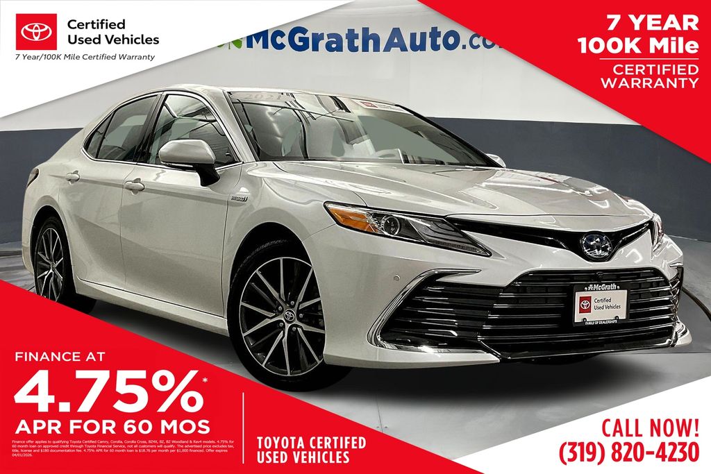 2021 Toyota Camry Hybrid XLE FWD