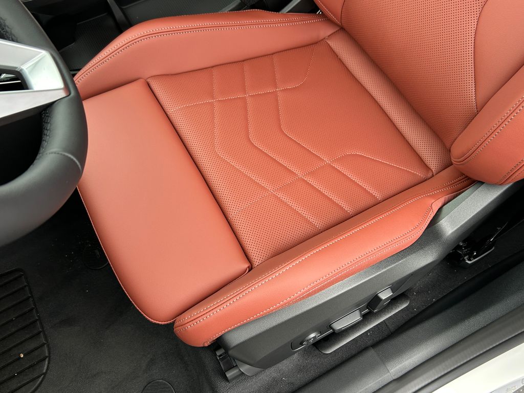 Thumbnail: 2026 BMW X1 - 15