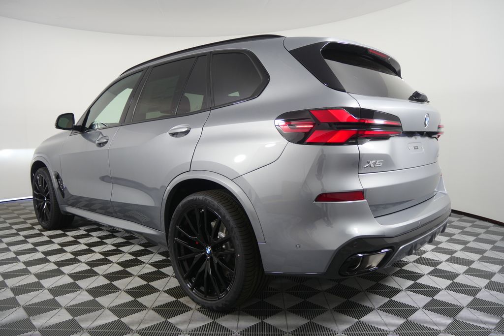 Thumbnail: 2026 BMW X5 - 5