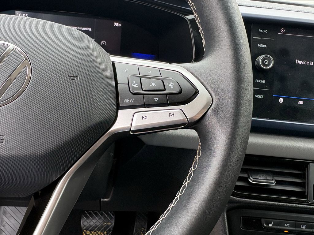 2022 Volkswagen Taos 1.5T SE White at DeMontrond Auto Country