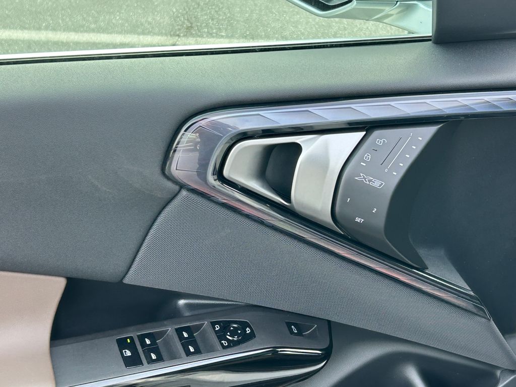 Thumbnail: 2026 BMW X3 - 12