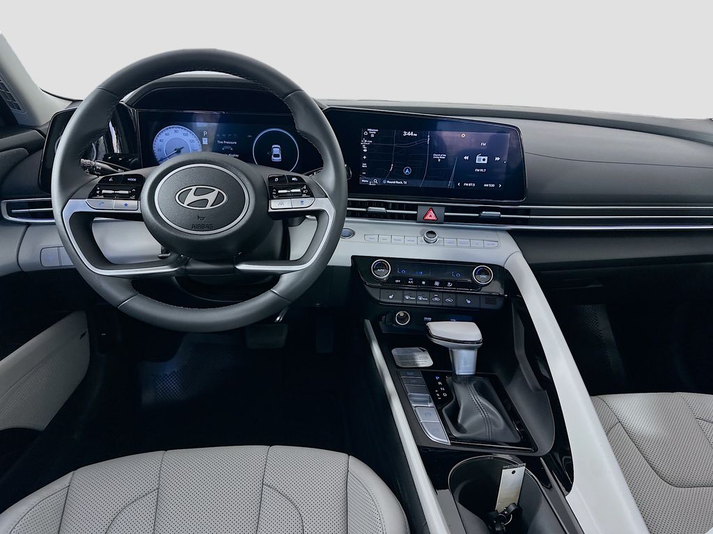 Thumbnail: 2026 Hyundai Elantra - 18