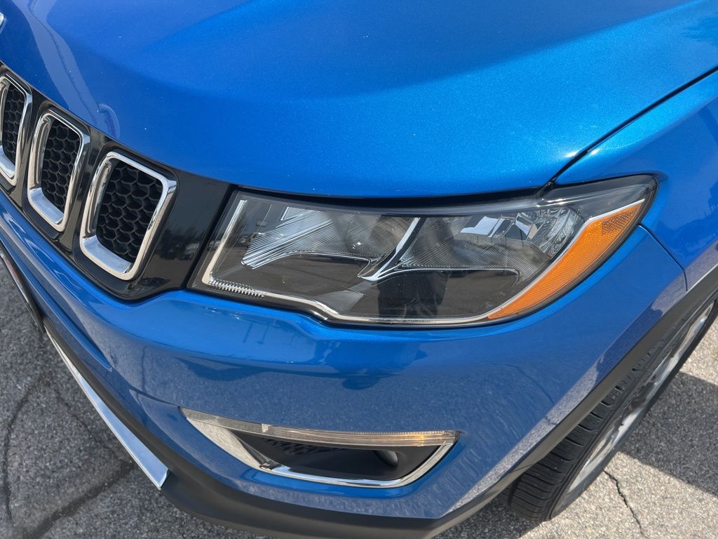 2018 Jeep Compass Limited photo
