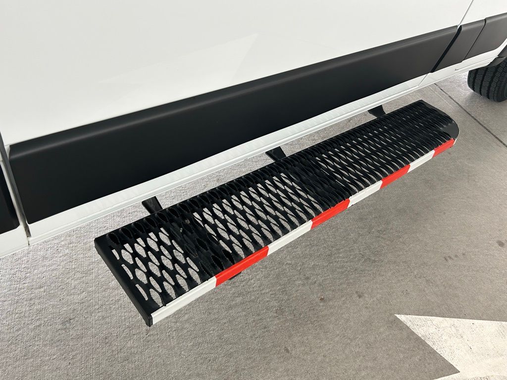 Used 2025 Bright White Clearcoat Ram High Roof image 33