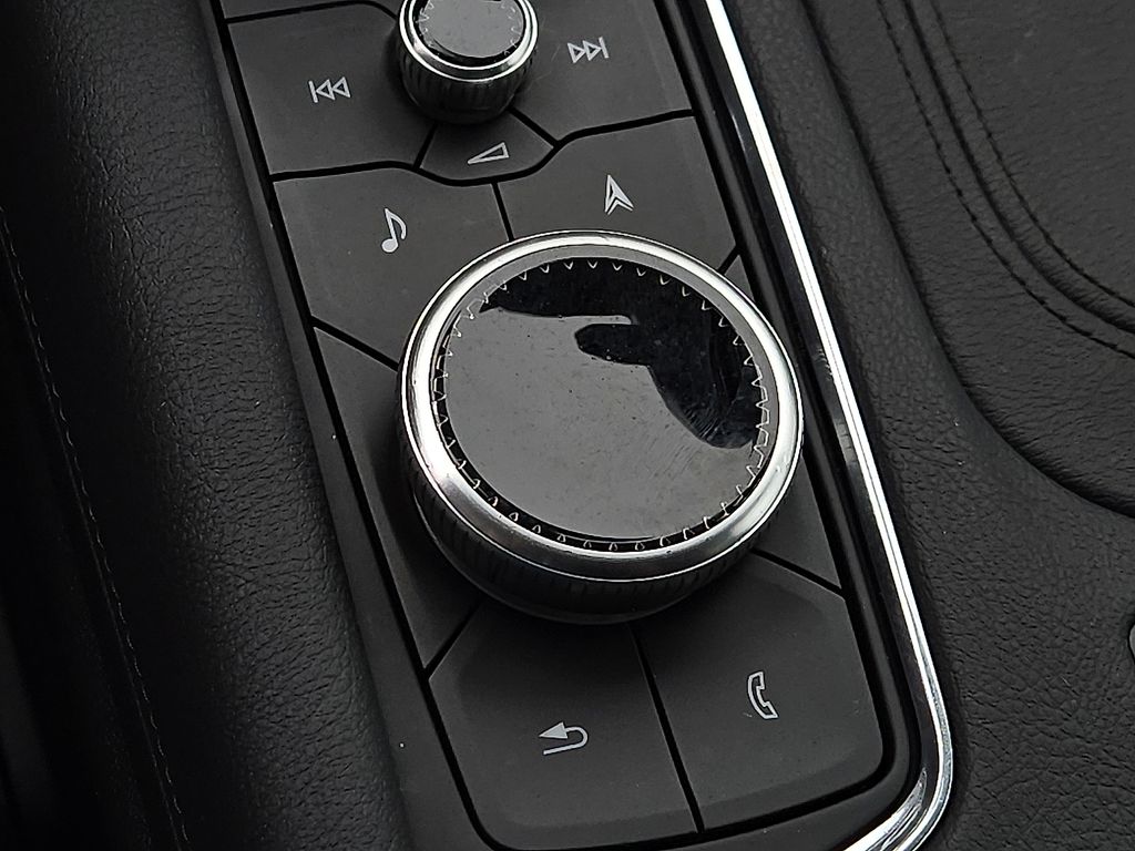 Used 2024 Cadillac XT5 Premium Luxury For Sale in Farmington, AR