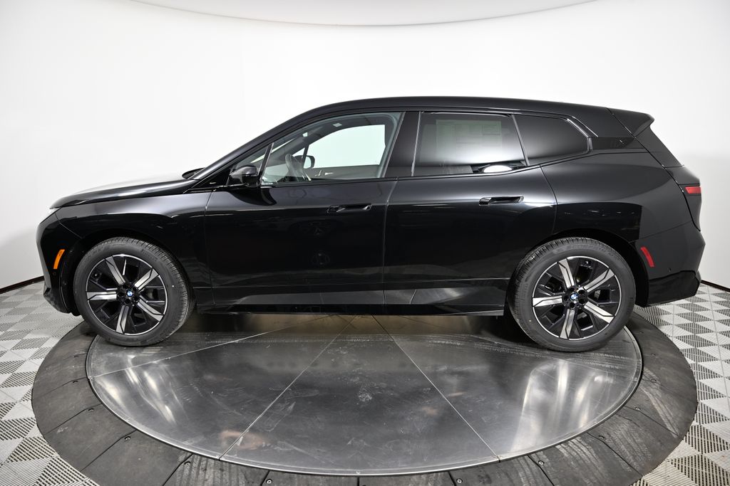 Thumbnail: 2026 BMW iX - 2