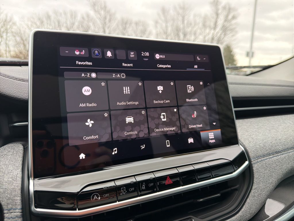 Thumbnail: 2022 Jeep Compass - 32