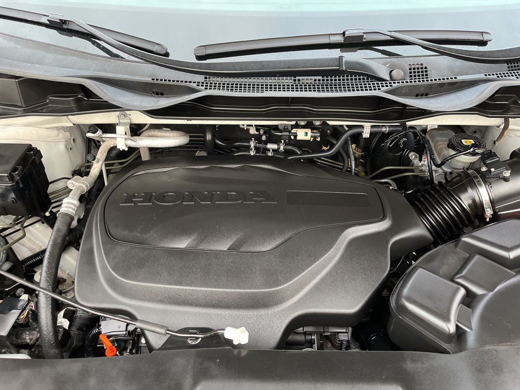 Thumbnail: 2018 Honda Odyssey - 14