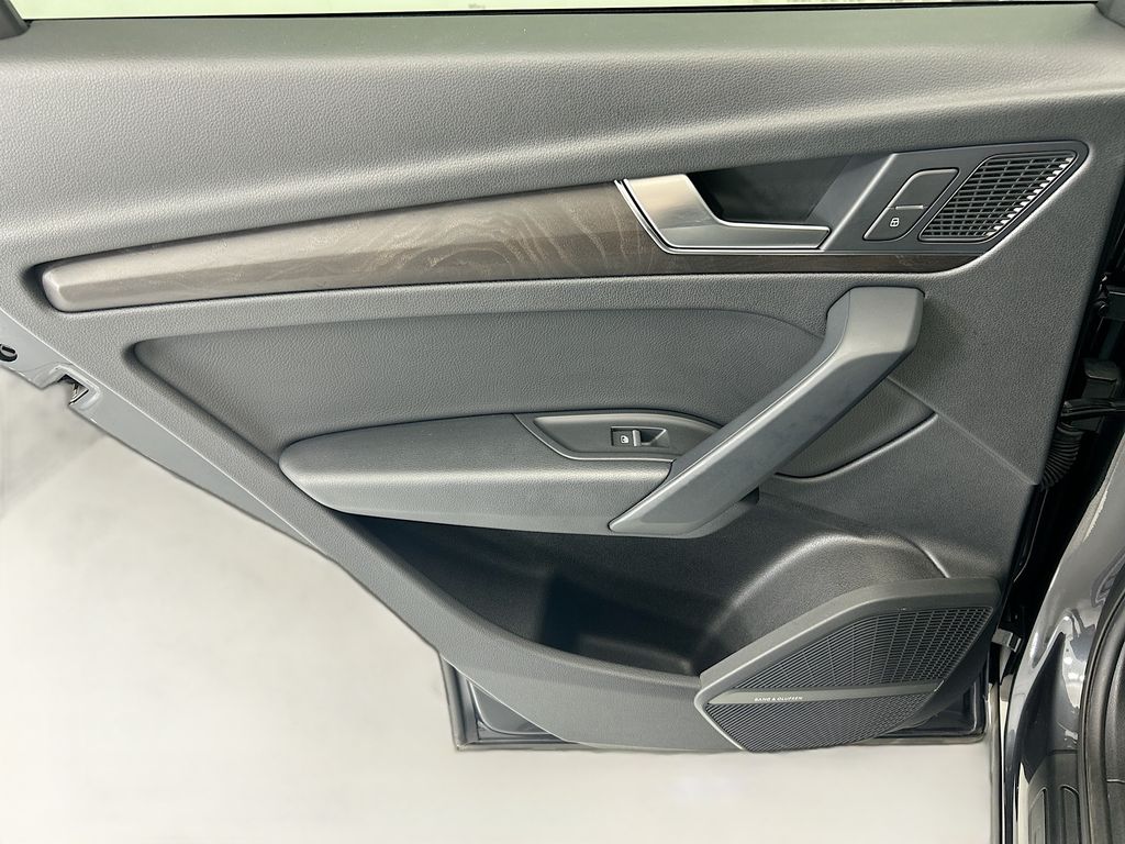 Thumbnail: 2018 Audi Q5 - 25