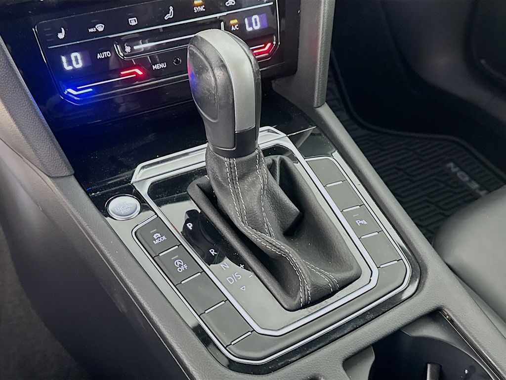 2021 Volkswagen Arteon SEL R-Line 17