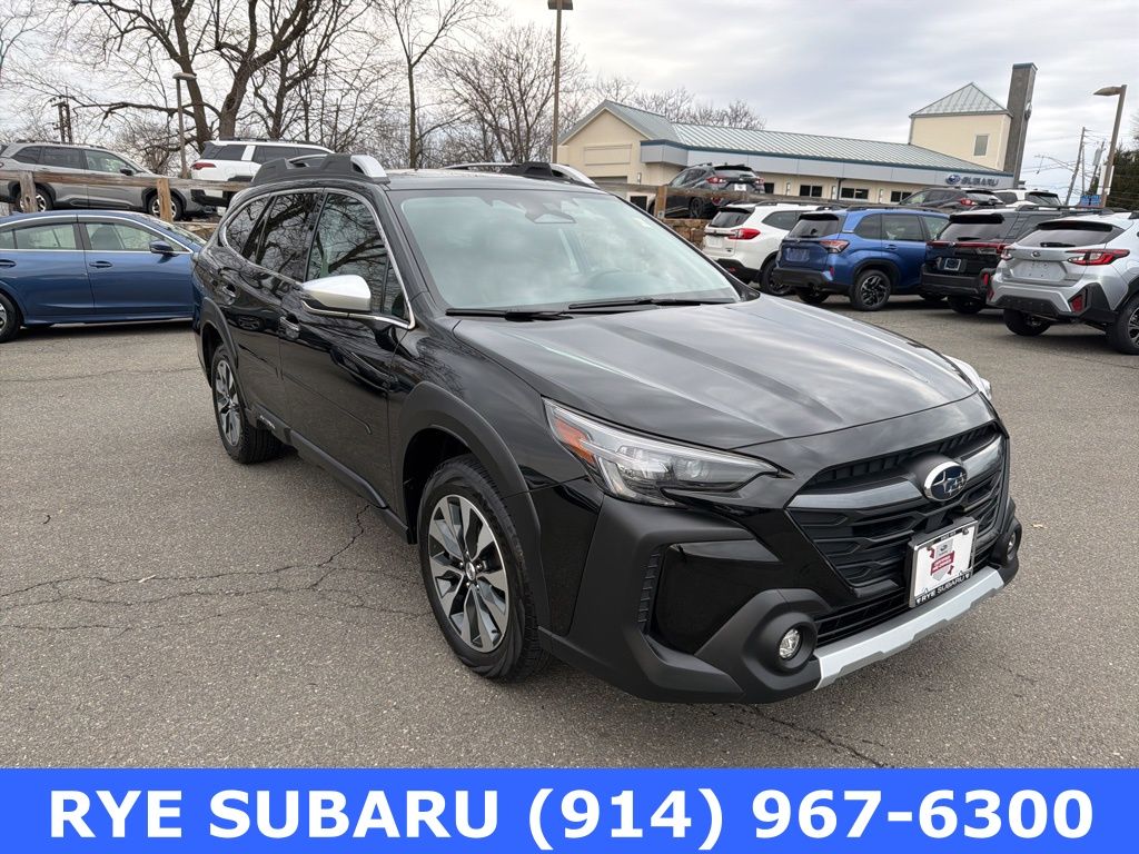 2023 Subaru Outback Touring AWD