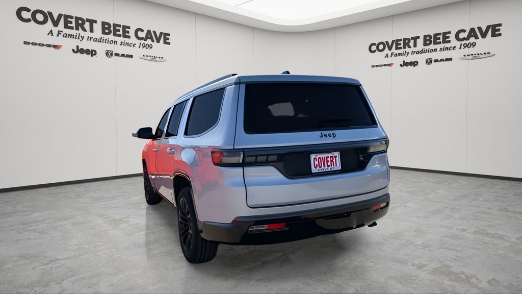 New 2026 Silver Jeep Summit image 7