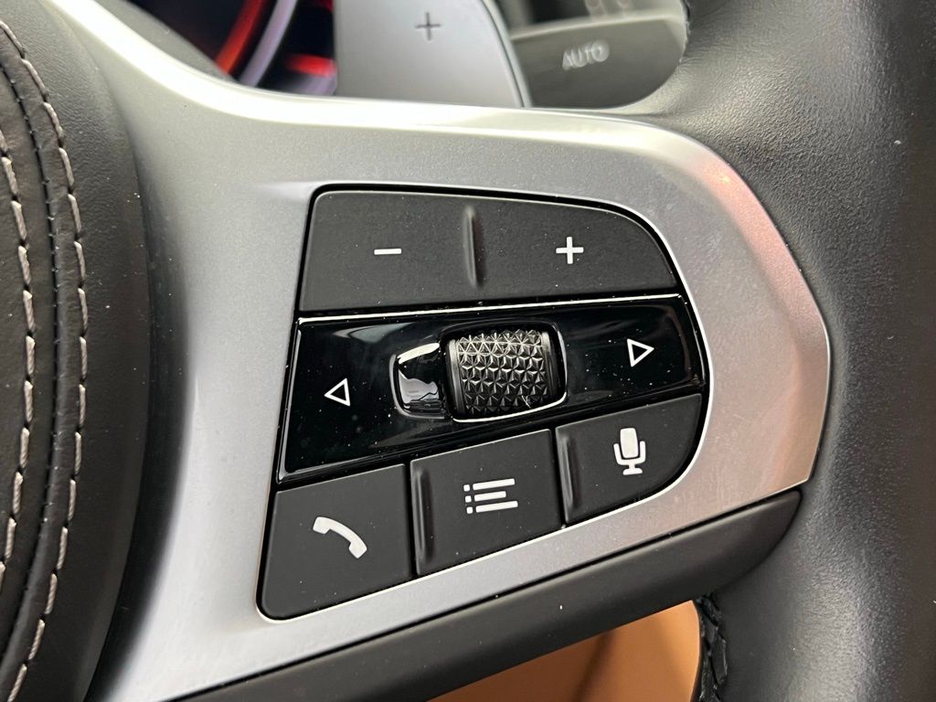 2024 BMW 8 Series 840i 24