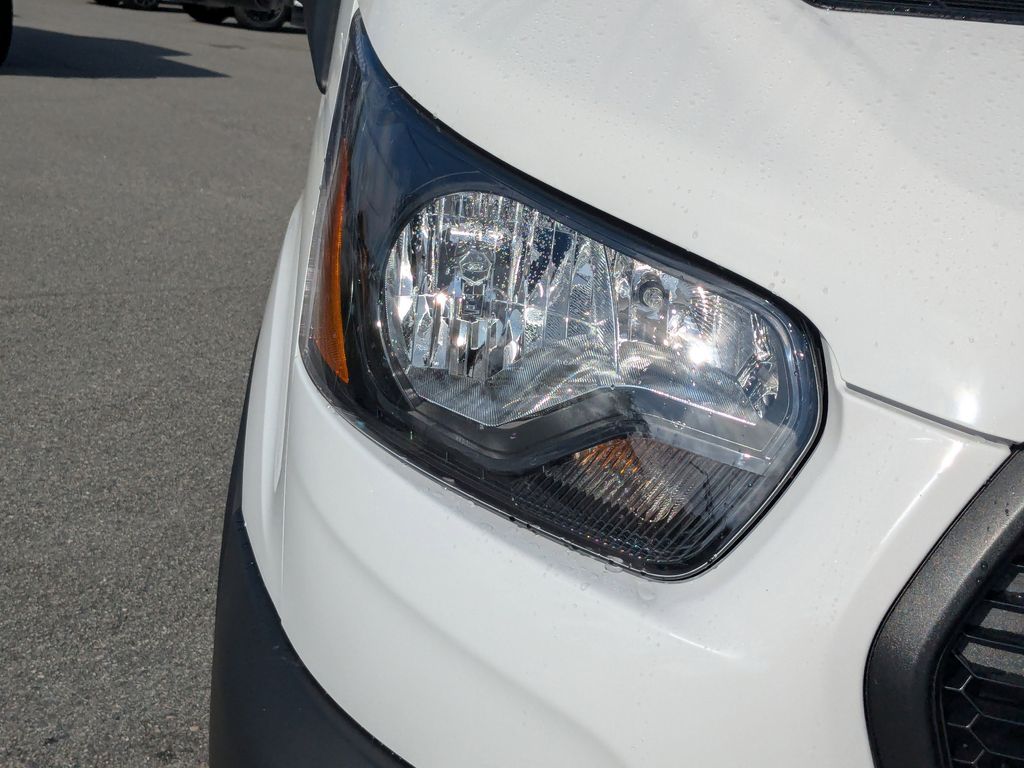 2025 Ford Transit-250 Cargo Van 