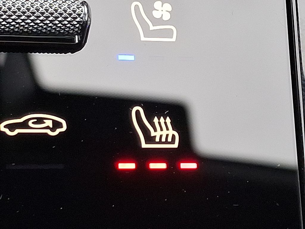 Thumbnail: 2026 Porsche Panamera - 24