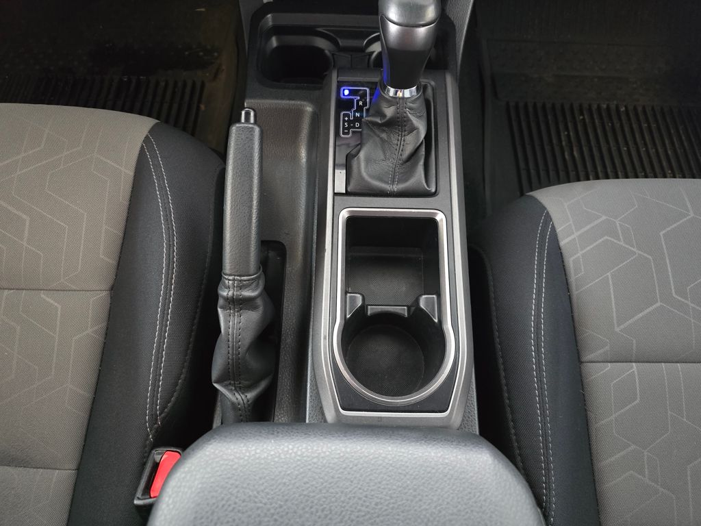 Thumbnail: 2023 Toyota Tacoma - 21