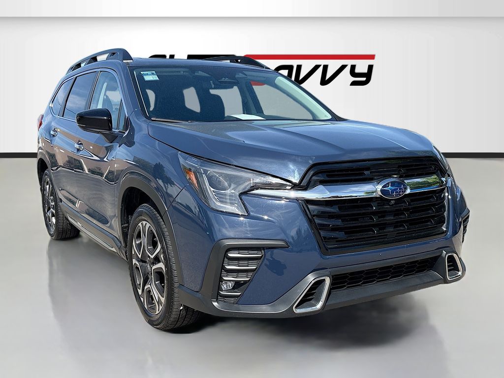 2024 Subaru Ascent Touring's photo