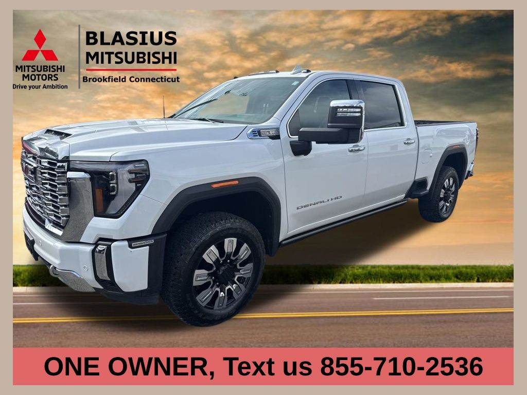 White Frost Tricoat 2024 GMC Sierra 2500HD Denali Crew Cab 4WD Pickup Truck Four-Wheel Drive Automatic