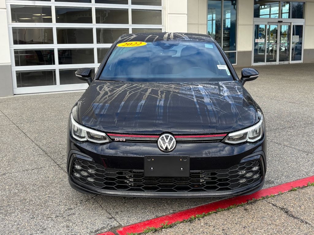 Thumbnail: 2022 Volkswagen Golf - 2
