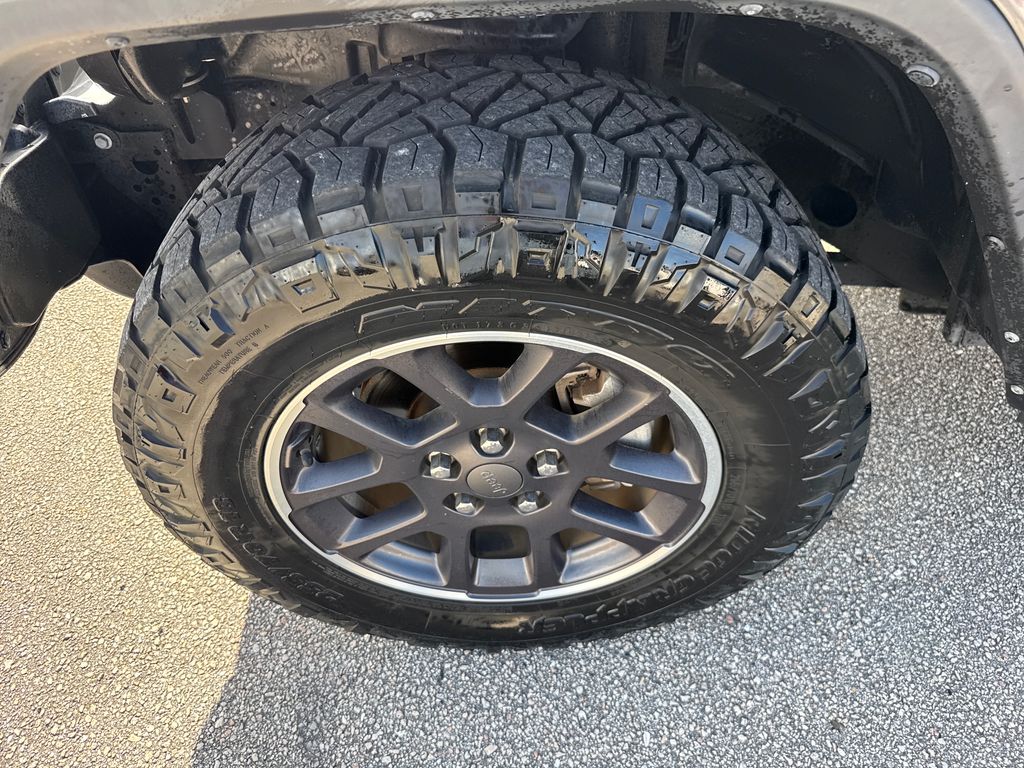 Used 2021 Gray Jeep Unlimited Sport S image 11