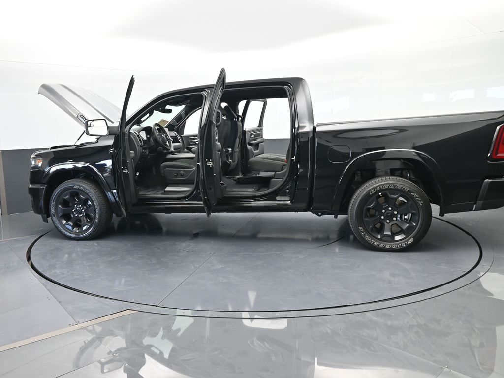 Used 2025 Diamond Black Crystal Pearlcoat Ram Big Horn/Lone Star image 79