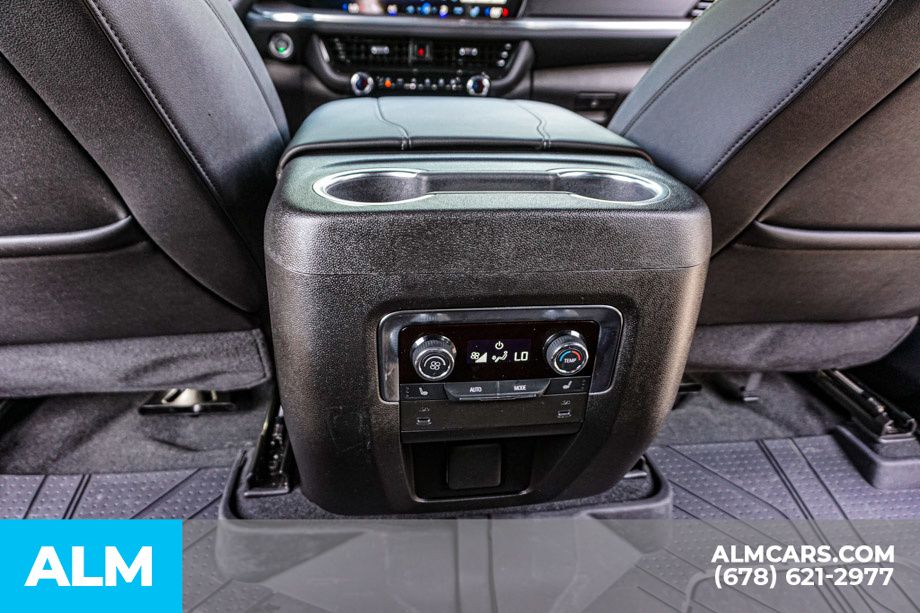 Used 2025 Black Chevrolet Z71 image 33