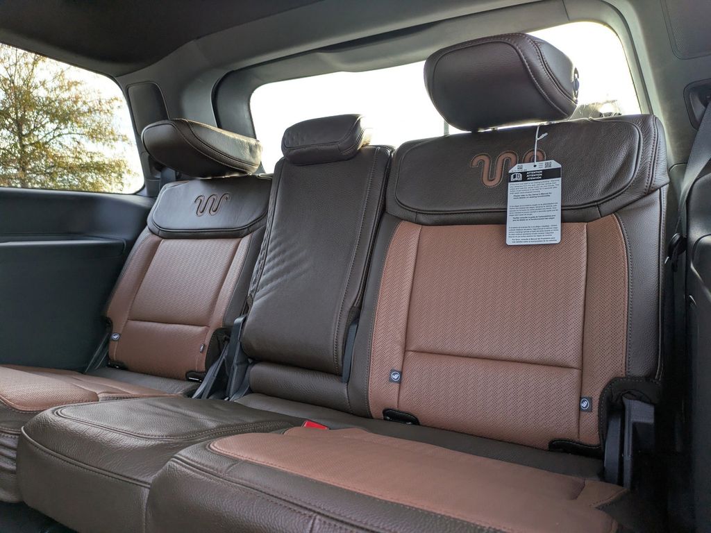 2025 Ford Expedition King Ranch