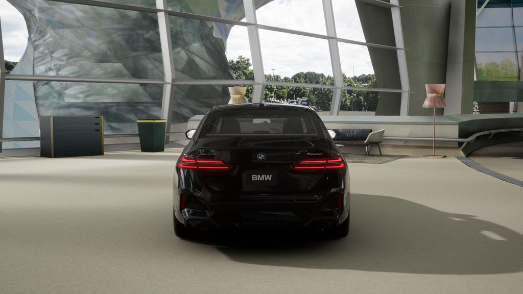 Thumbnail: 2026 BMW 5 Series - 5