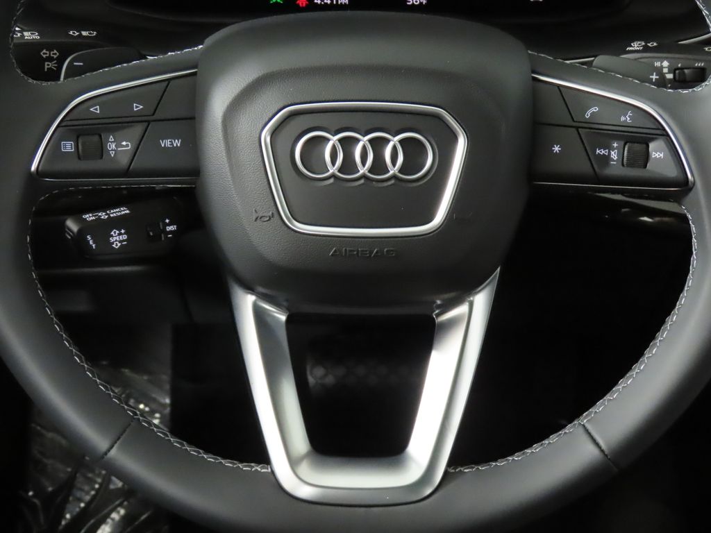 Thumbnail: 2026 Audi Q7 - 14