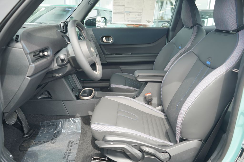 Thumbnail: 2026 MINI Cooper - 6