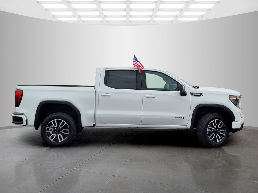 New 2026 White GMC AT4 image 3