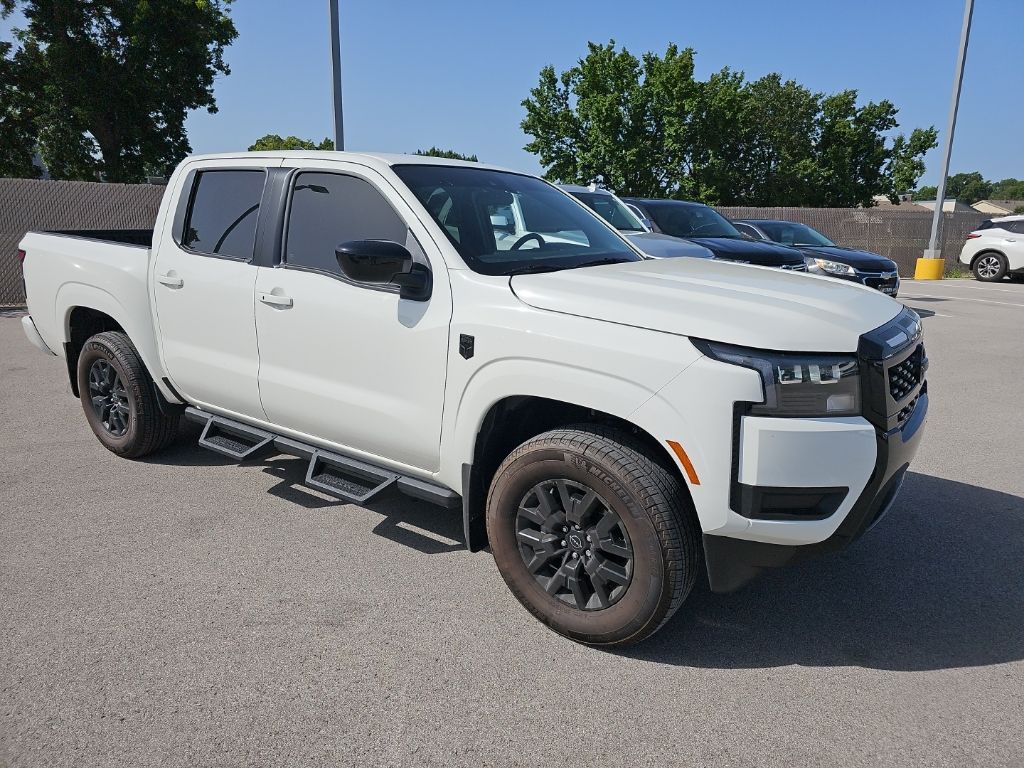 Glacier White 2026 Nissan Frontier Pickup Truck Four-Wheel Drive 9-Speed Automatic Overdrive