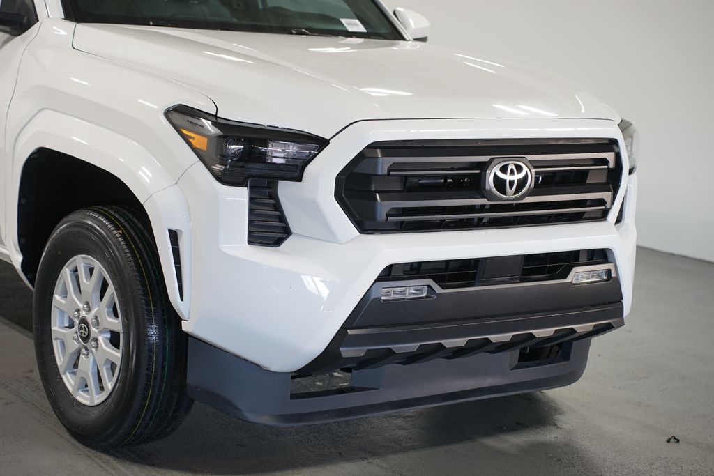 Thumbnail: 2024 Toyota Tacoma - 4
