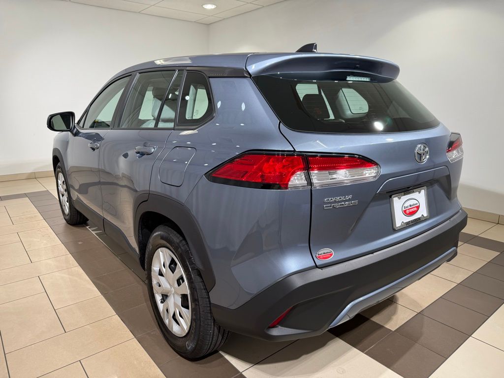 Thumbnail: 2025 Toyota Corolla Cross - 3