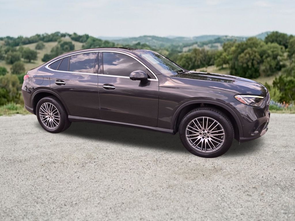 Used Car 2024 Mercedes-benz Glc  Glc 300 Coupe For Sale Under $60,000 In Austin, Texas