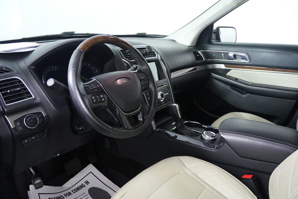 Thumbnail: 2018 Ford Explorer - 13